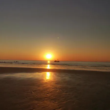 Lejlighed Modern Direct Seaview & Free Parking